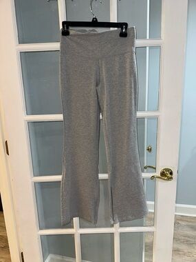 NWT VICTORIA'S SECRET PINK Cotton Flare Leggings Yoga Pant Sz M Size M Short